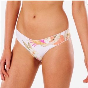 NWT Rip Curl North Shore Cheeky Hipster Bottom Size XL